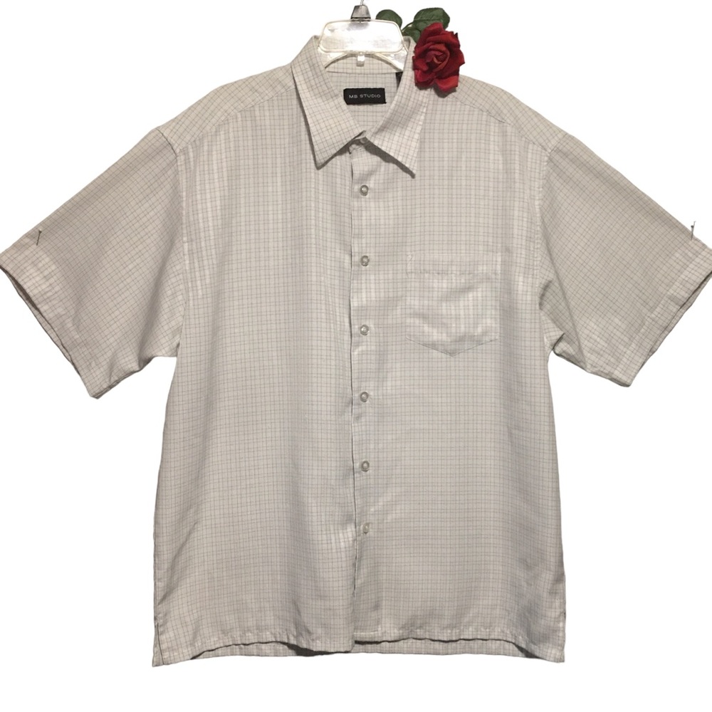 MB STUDIO XL Short sleeve button up Plaid checkered white & gray textured shirt